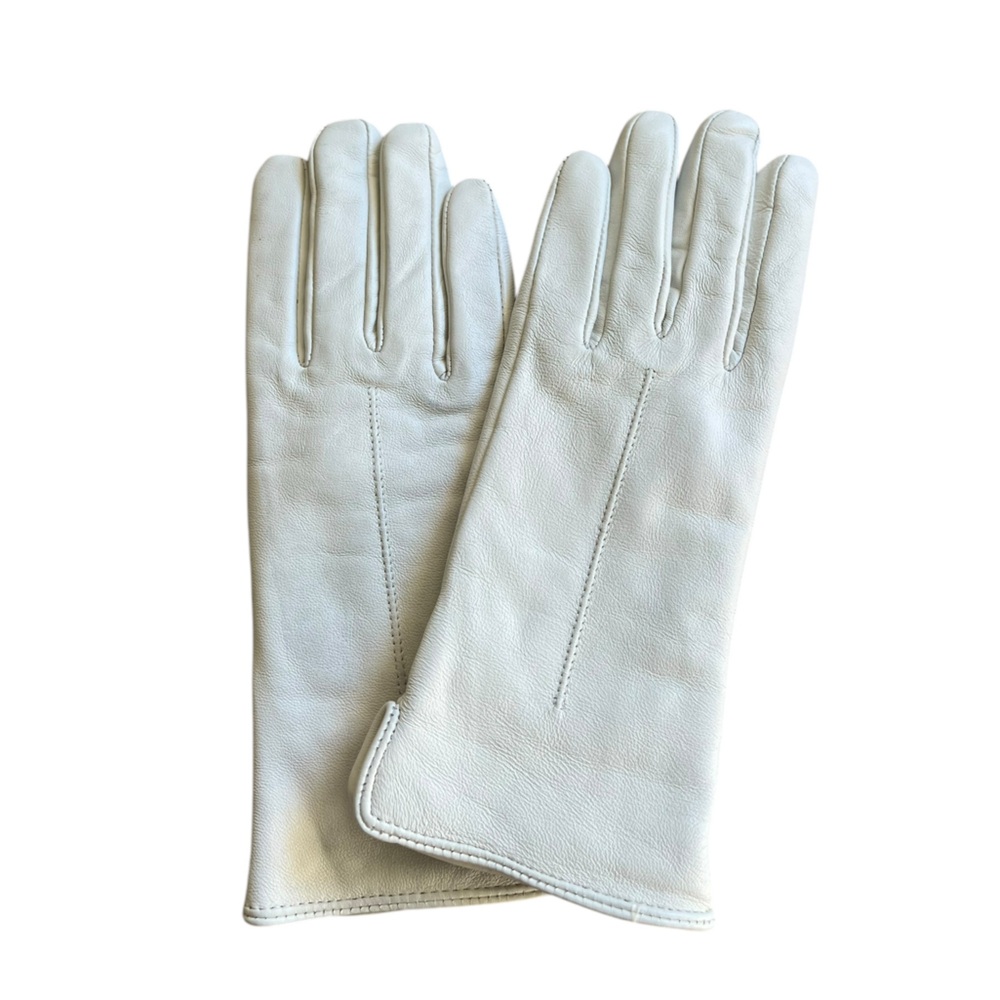 Never Used Novbject Elegant Real White Leather Gloves